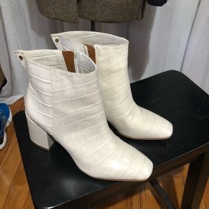 Franco Sarto white booties, New never worn